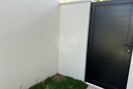 Sobrado dos sonhos a venda no Damha III