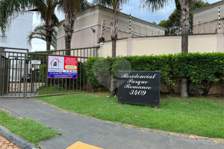 Apartamento no Condomínio Residencial Parque Romance.