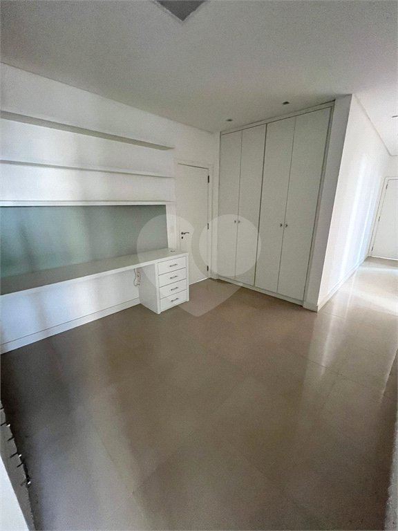 Apartamento à venda com 3 suítes em Vila Andrade, São Paulo, SP