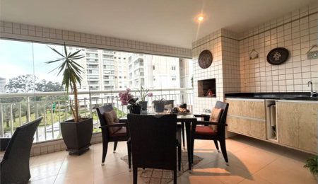Apartamento à venda com 3 suítes em Jardim Marajoara, São Paulo, SP
