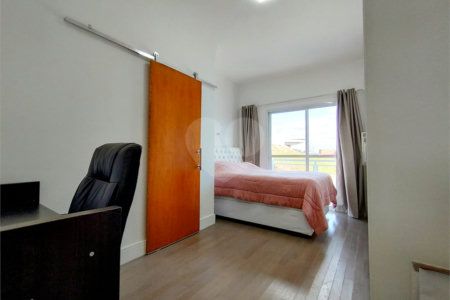 Casa à venda com 3 suítes no condomínio Residencial Alto da Floresta, Bom Jesus dos Perdões - SP