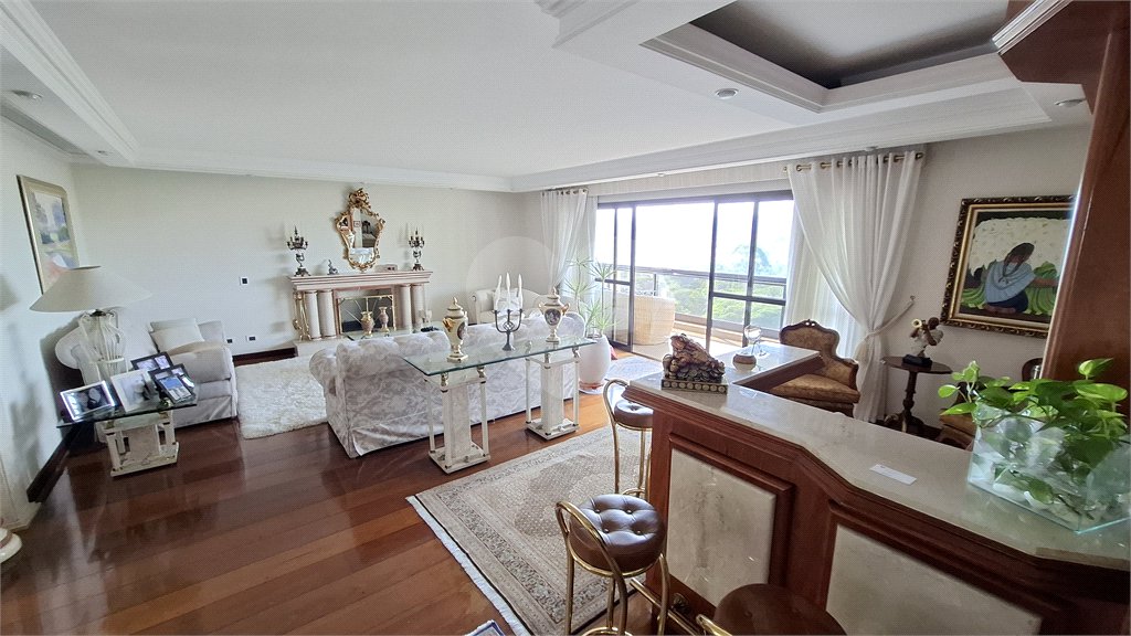 Apartamento à venda com 4 suítes em Santana, São Paulo, SP