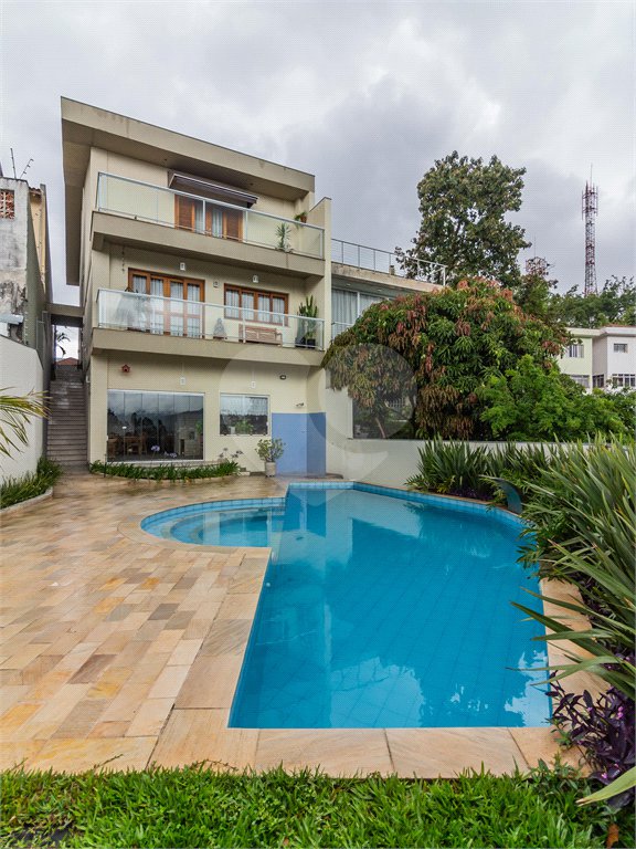 Casa à venda com 3 quartos, sendo 1 suíte,  em Tucuruvi, São Paulo, SP