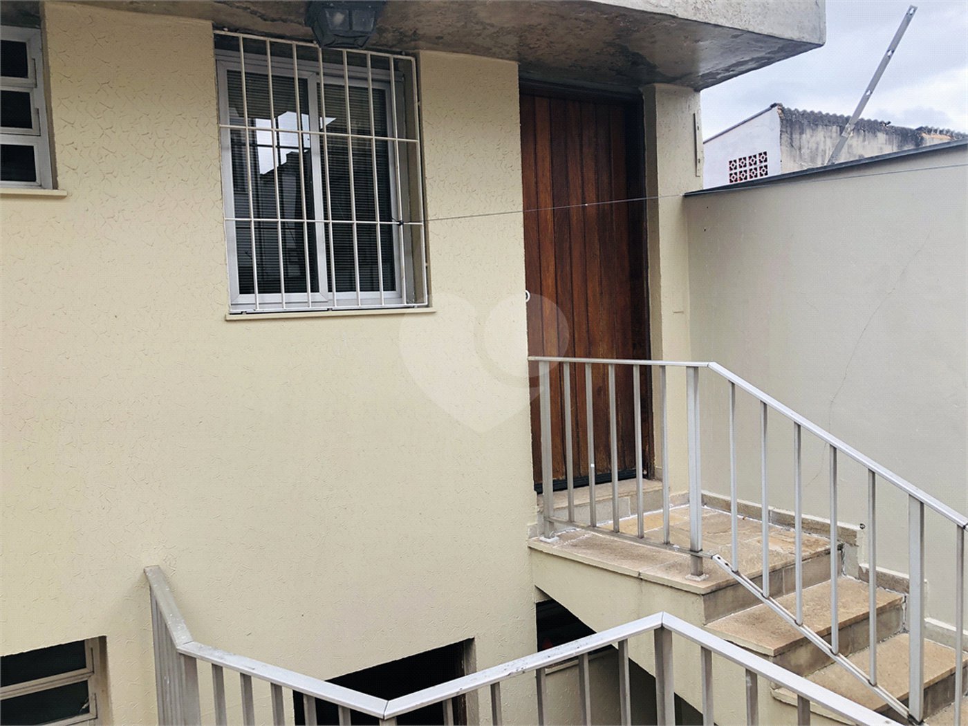Sobrado à venda com 4 quartos, sendo 1 suíte, em Santana, São Paulo, SP