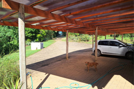 Chácara à venda com 3 quartos, sendo 1 suíte, em Chácara de Recreio Jardim Alvorada, Botucatu, SP