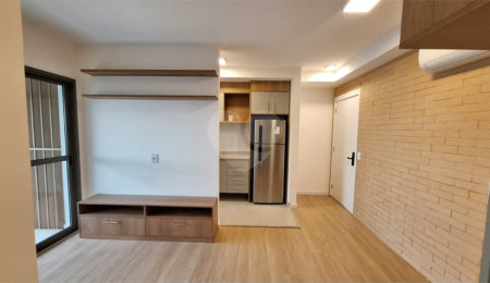 Apartamento para alugar com 2 quartos, sendo 1 suíte,  em Chácara Santo Antônio, São Paulo, SP