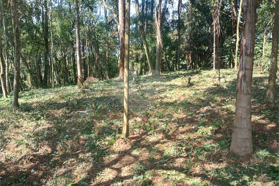 Terreno à venda no condomínio Jardim da Montanha I, Mairiporã - SP
