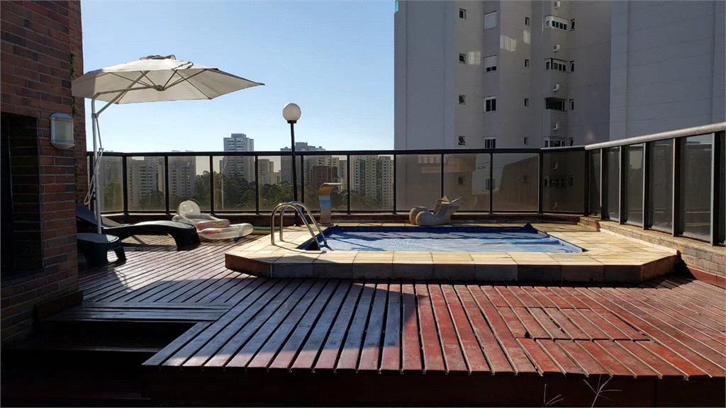 Apartamento à venda com 4 suítes em Vila Andrade, São Paulo, SP