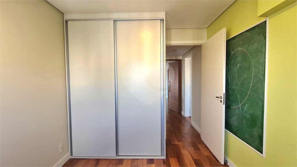 Apartamento à venda ou para alugar com 3 quartos, sendo 2 suítes, em Pinheiros, São Paulo, SP