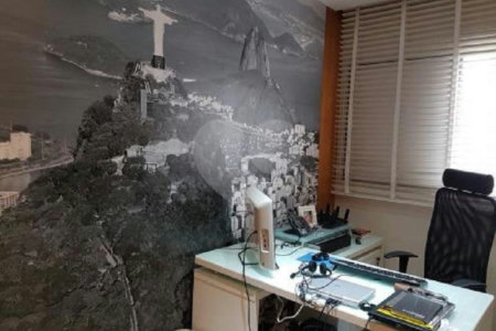 Apartamento à venda com 4 quartos, sendo 3 suítes,  em Campo Belo, São Paulo, SP