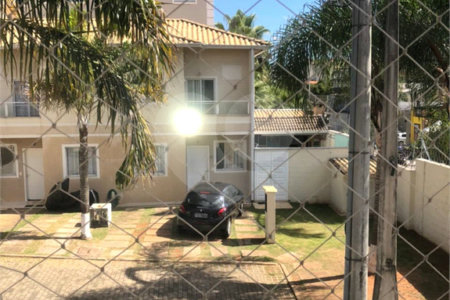 Casa à venda ou para alugar com 4 quartos, sendo 1 suíte, no condomínio Village Jardim Versailles, Jundiaí - SP