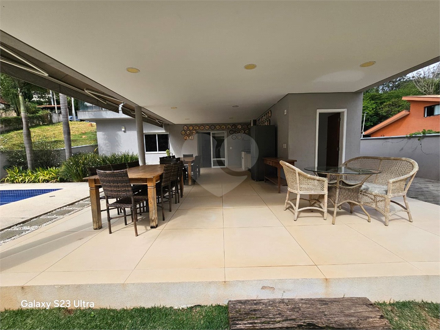 Casa à venda com 4 suítes no condomínio Vinhas da Vista Alegre - Lado Café, Vinhedo - SP