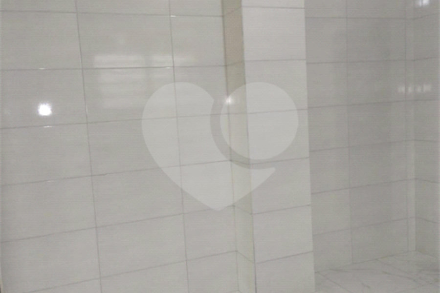 Sobrado à venda com 3 quartos, sendo 1 suíte, em Jaraguá, São Paulo, SP