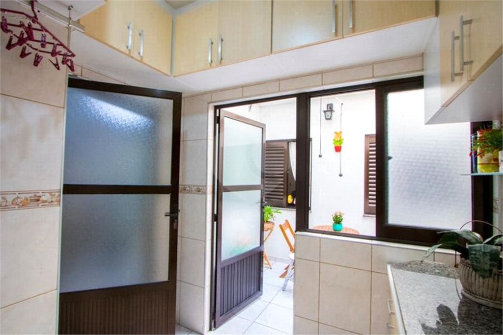 Apartamento à venda com 3 quartos, sendo 1 suíte, em Vila Assunção, Santo André, SP
