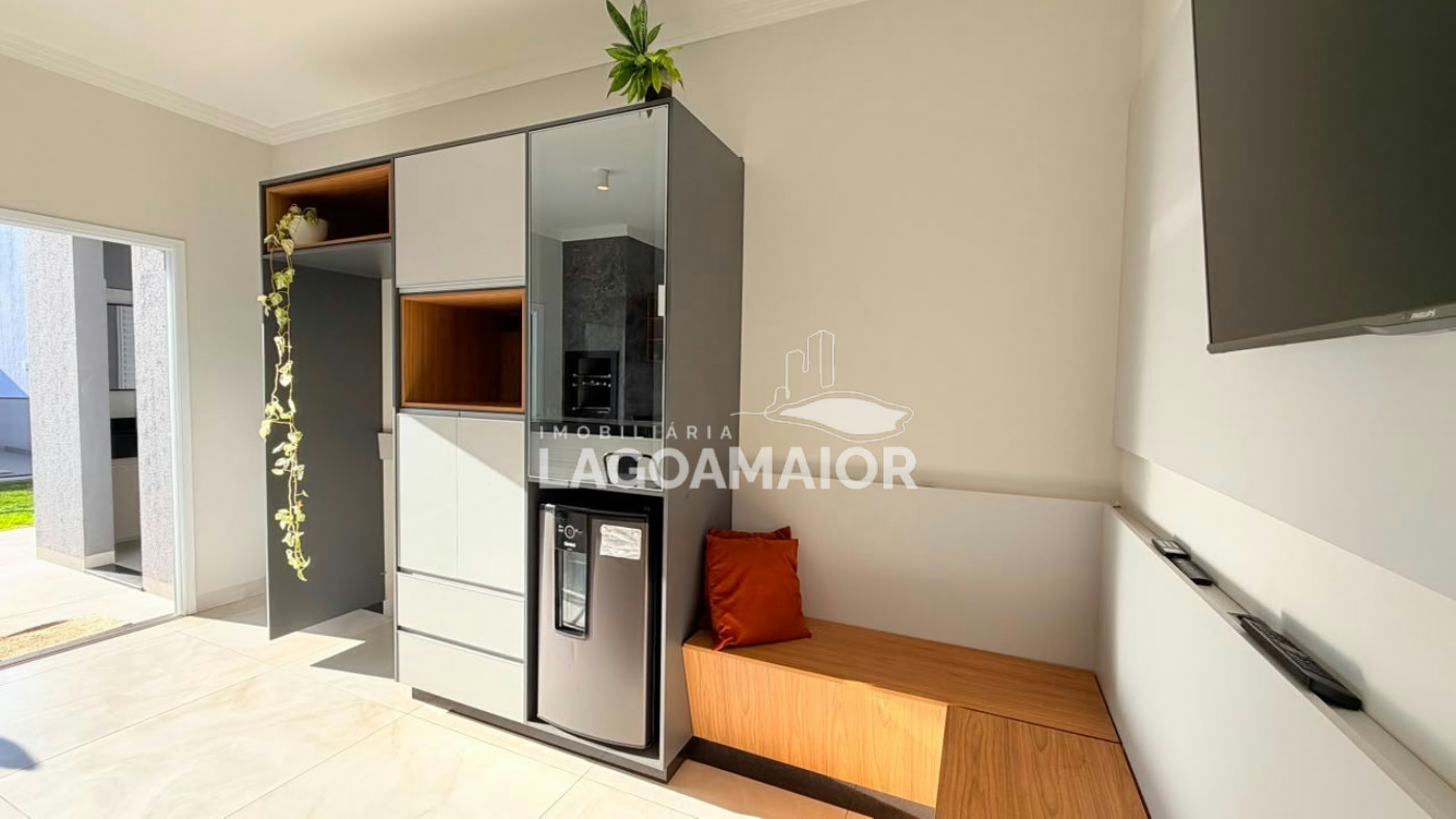 Casa à venda com 3 quartos, sendo 2 suítes, em Residencial Costa Leste, Três Lagoas, MS