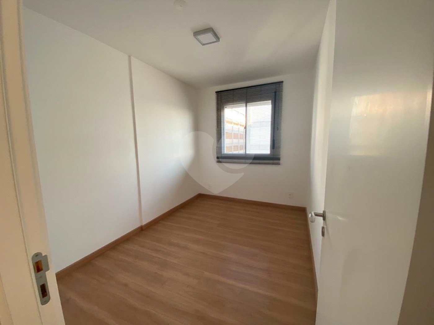 Apartamento à venda com 3 quartos, sendo 1 suíte, em Vila Guilherme, São Paulo, SP