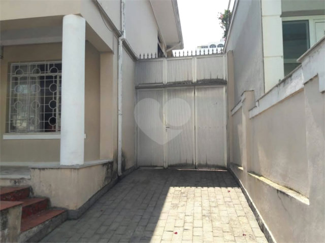 Sobrado à venda com 3 quartos, sendo 1 suíte,  em Santana, São Paulo, SP