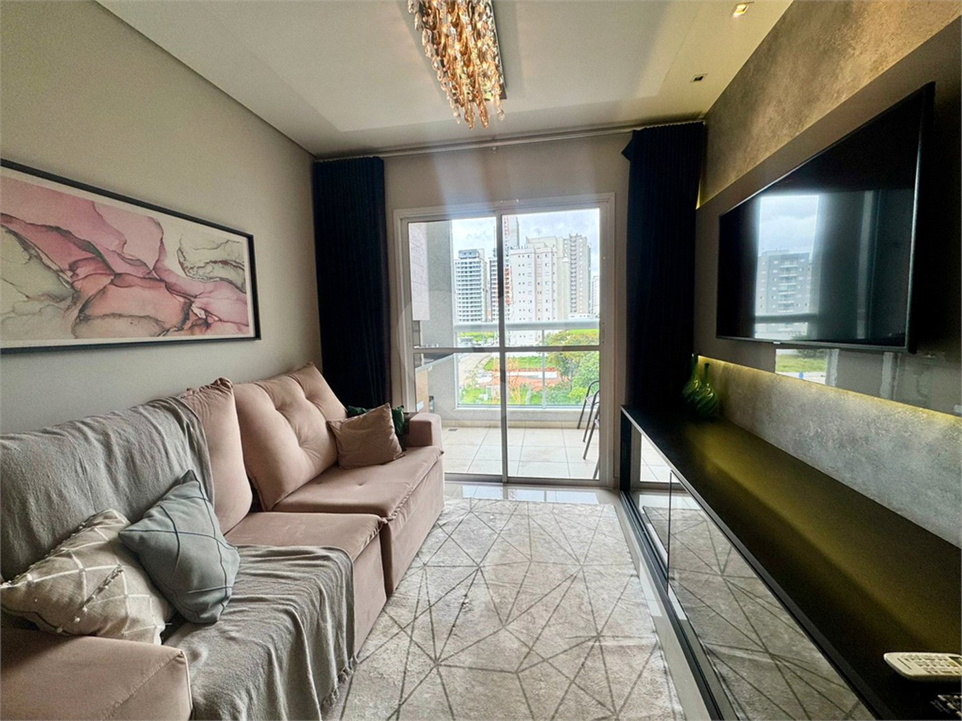 Apartamento à venda com 3 quartos, sendo 1 suíte, em Parque Campolim, Sorocaba, SP