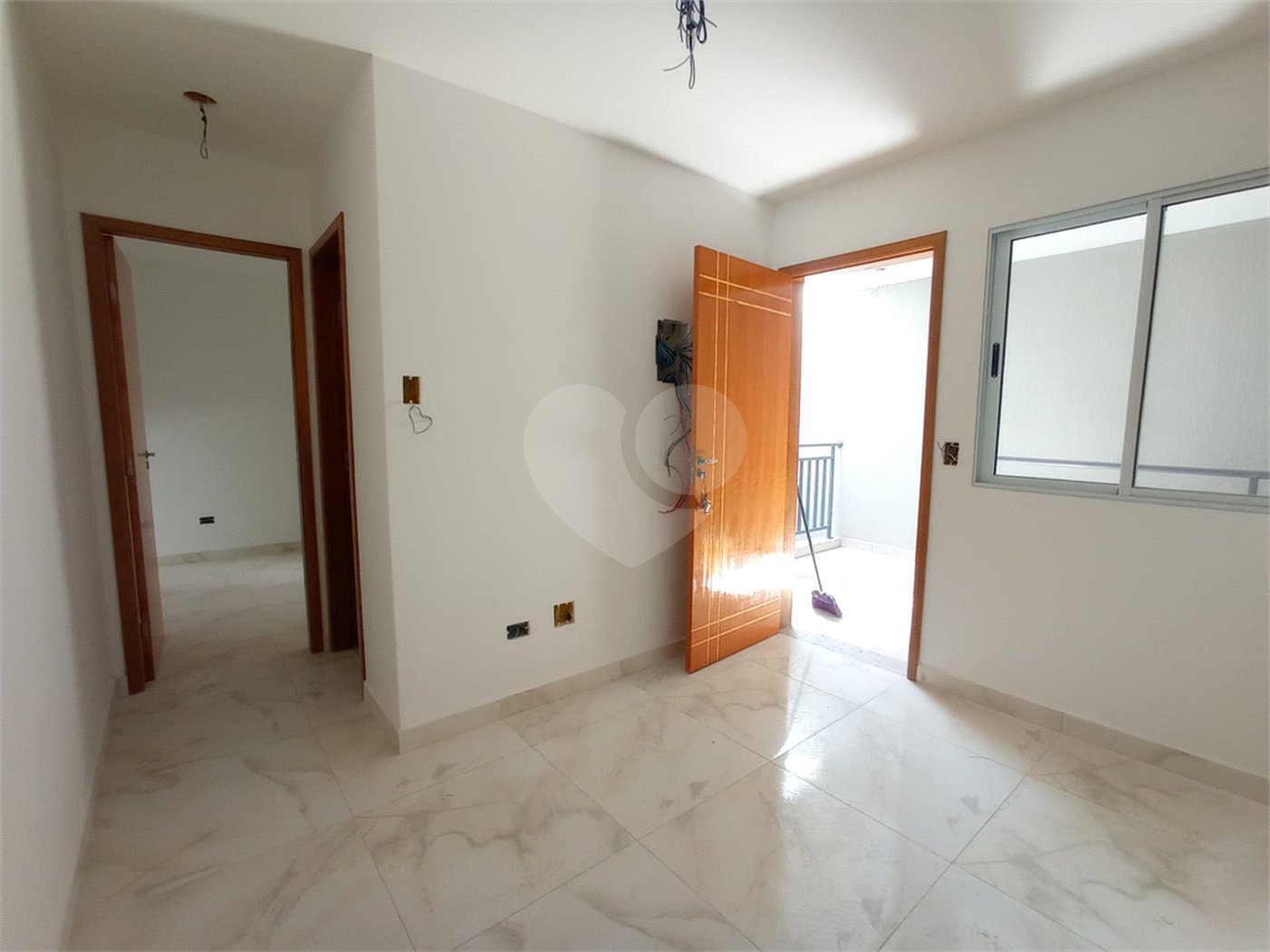 Casa à venda com 2 quartos no condomínio Regina, São Paulo - SP
