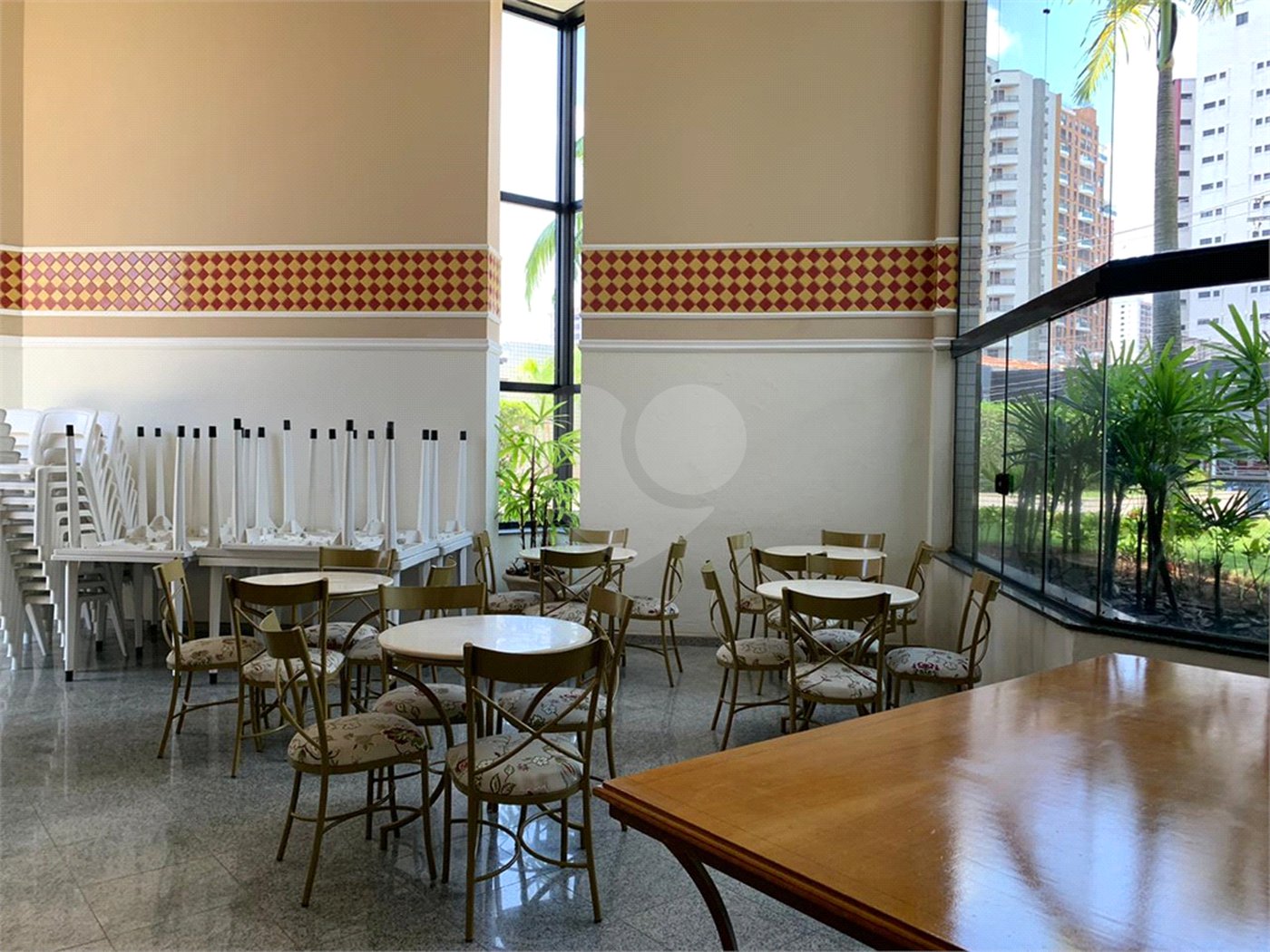 Apartamento à venda com 3 quartos, sendo 1 suíte, em Vila Gomes Cardim, São Paulo, SP