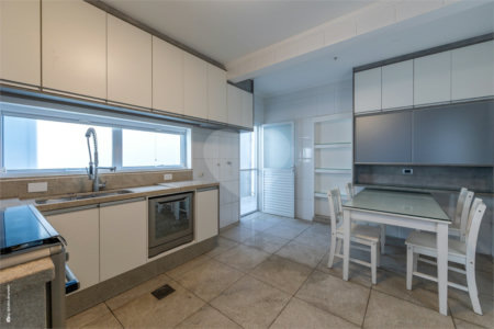Casa à venda com 4 suítes no condomínio Saint Germain, São Paulo - SP