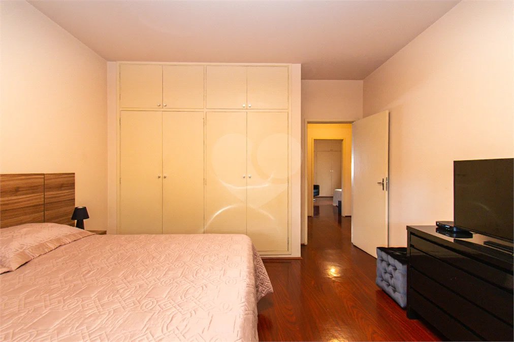 Casa à venda com 3 quartos, sendo 1 suíte, em Brooklin, São Paulo, SP