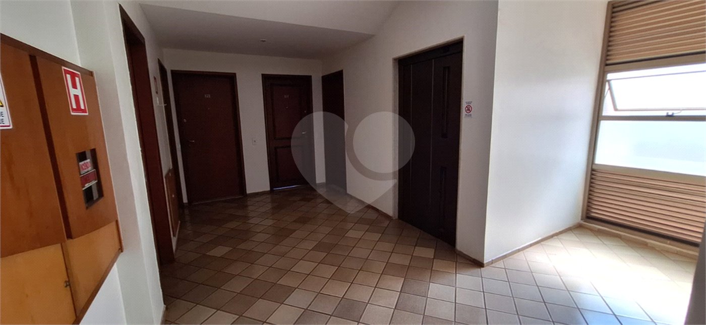 Apartamento à venda com 3 quartos, sendo 1 suíte,  no Centro, Ribeirão Preto, SP