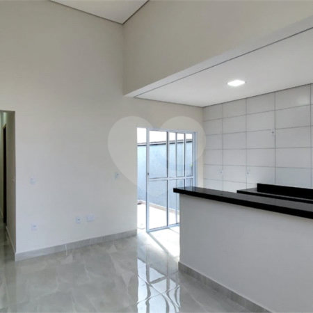Casa à venda com 2 quartos, sendo 1 suíte,  em Parque São Bento, Sorocaba, SP