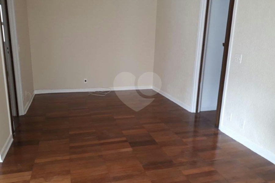 Apartamento à venda com 3 quartos, sendo 1 suíte, em Perdizes, São Paulo, SP
