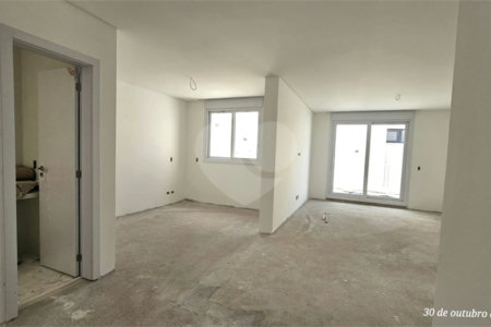 Casa à venda com 4 suítes no condomínio Garda, São Paulo - SP
