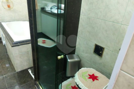 Casa à venda com 4 quartos, sendo 2 suítes, em Campo Grande, Rio de Janeiro, RJ