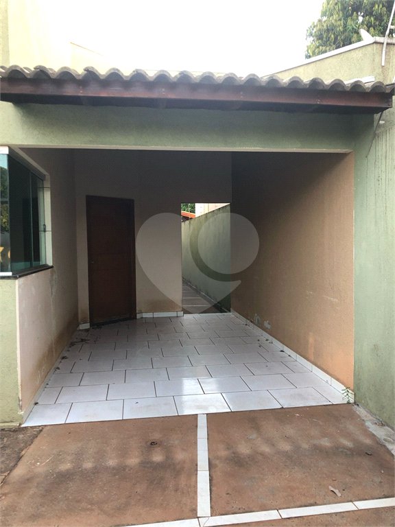 Casa à venda com 2 quartos, sendo 1 suíte, em Parque São Carlos, Três Lagoas, MS