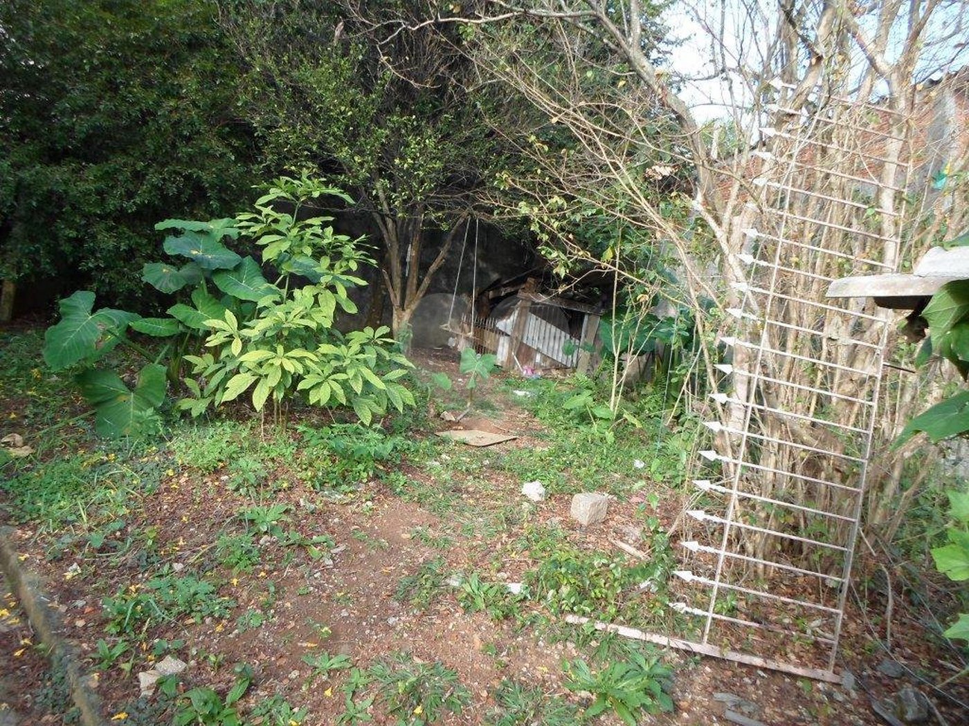 Terreno à venda em Guaianazes, São Paulo, SP