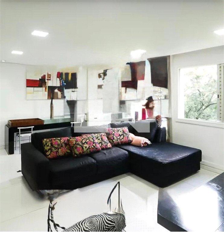 Apartamento à venda com 3 quartos, sendo 1 suíte, em Santana, São Paulo, SP