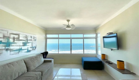 Apartamento Frente Mar com 4 Quartos para Venda ou Locação em Pitangueiras – Guarujá/SP