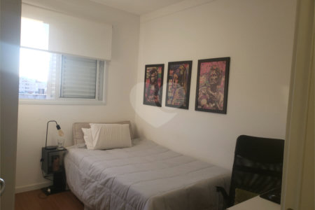 Casa à venda com 3 quartos, sendo 1 suíte,  no condomínio Tirreno, Sorocaba - SP