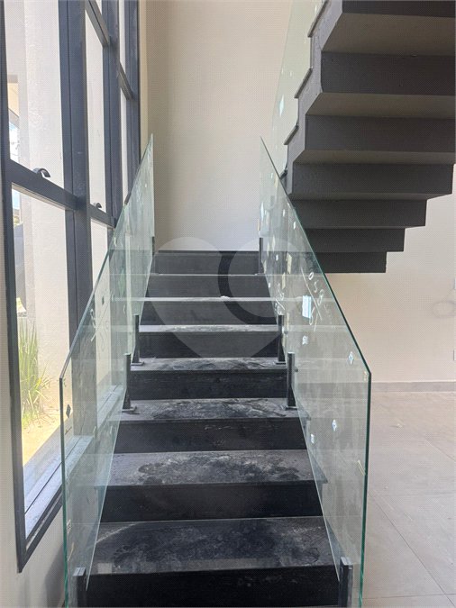 Casa à venda ou para alugar com 4 quartos, sendo 3 suítes, no condomínio Residencial Milano, Indaiatuba - SP