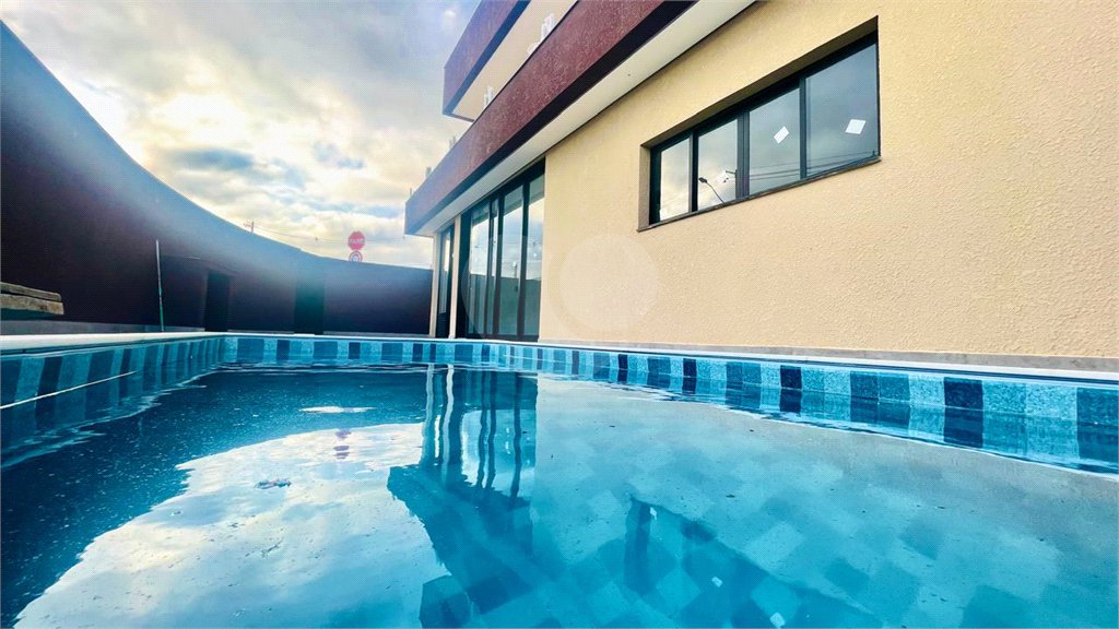 Casa à venda com 3 suítes no condomínio Residencial Villagio Wanel, Sorocaba - SP