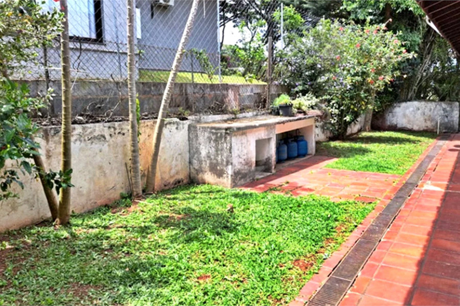 Casa à venda com 6 quartos, sendo 3 suítes, em Serra da Cantareira, Mairiporã, SP