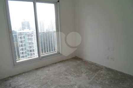 Apartamento à venda com 4 suítes em Panamby, São Paulo, SP