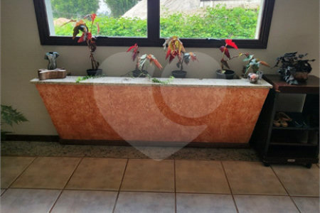 Chácara à venda com 4 quartos, sendo 3 suítes, em Pinheirinho, Vinhedo, SP