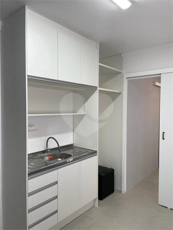 Sala à venda ou para alugar com 1 quarto em Cerqueira César, São Paulo, SP