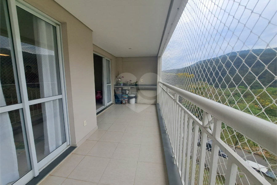 Apartamento à venda com 3 quartos, sendo 1 suíte, em Jardim Peri, São Paulo, SP