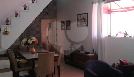 Casa à venda com 4 quartos, sendo 1 suíte,  em Vila Pirajussara, São Paulo, SP