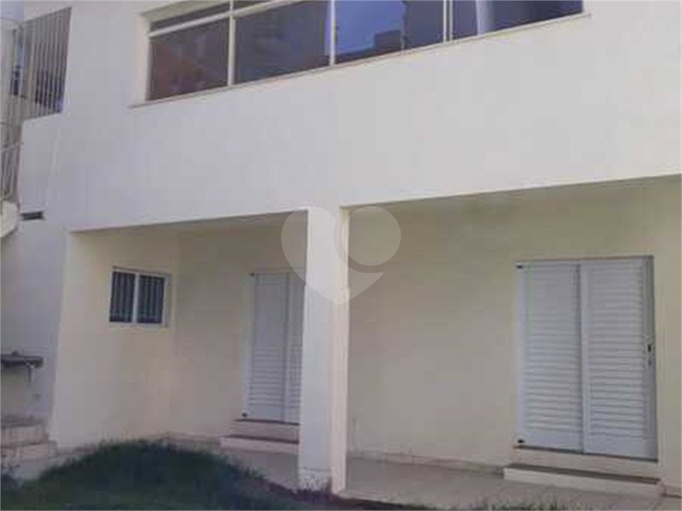 Casa à venda com 4 quartos, sendo 2 suítes, em Santana, São Paulo, SP