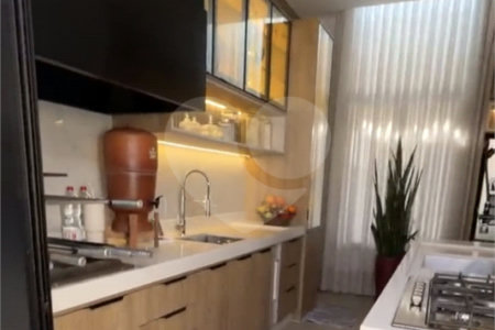 Casa à venda ou para alugar com 3 suítes no condomínio London Park, Indaiatuba - SP