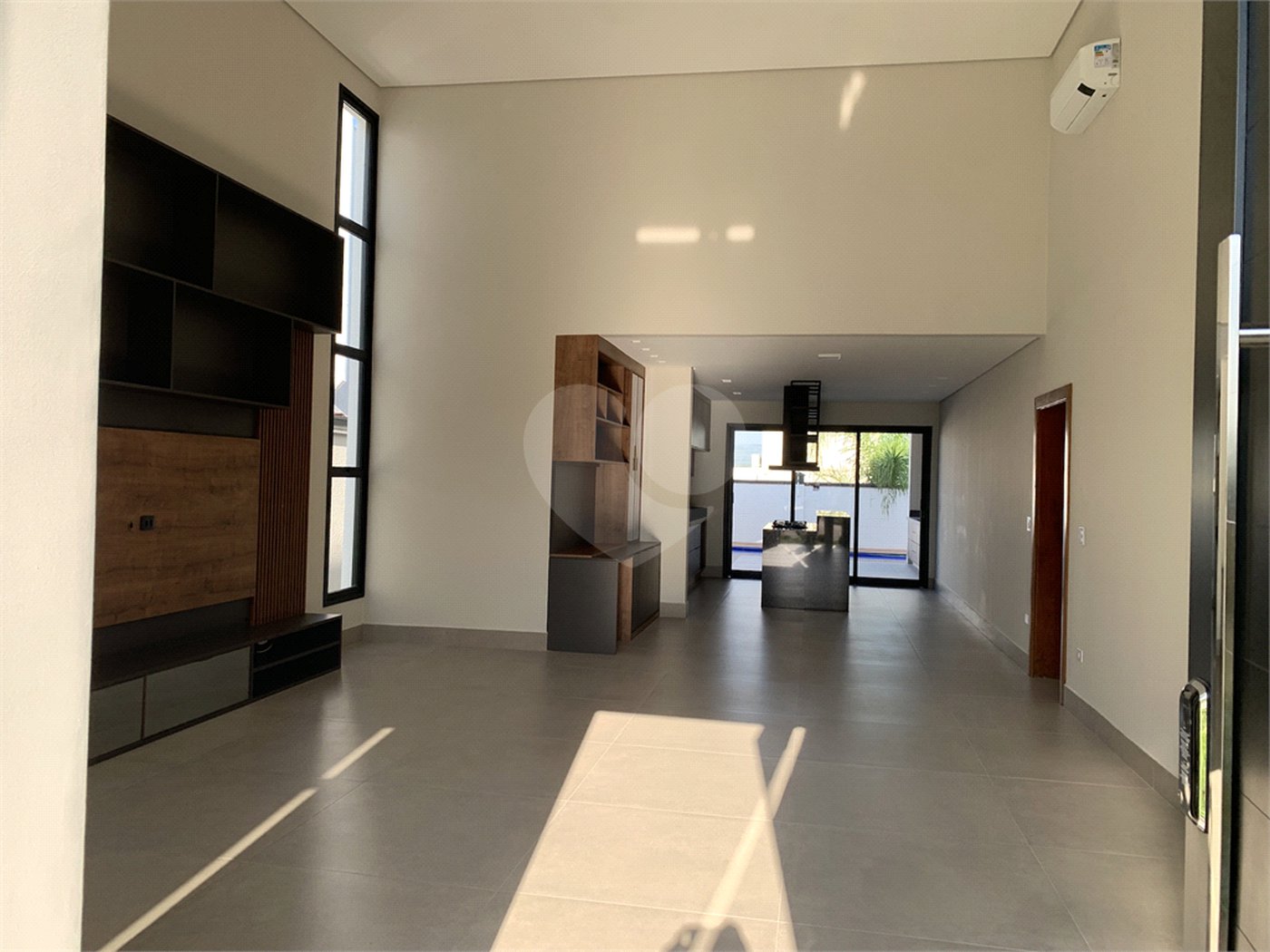 Casa à venda com 3 suítes no condomínio Alphaville Nova Esplanada 1, Votorantim - SP