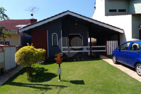 Casa à venda com 2 quartos, sendo 1 suíte,  no condomínio Aruã, Mogi das Cruzes - SP