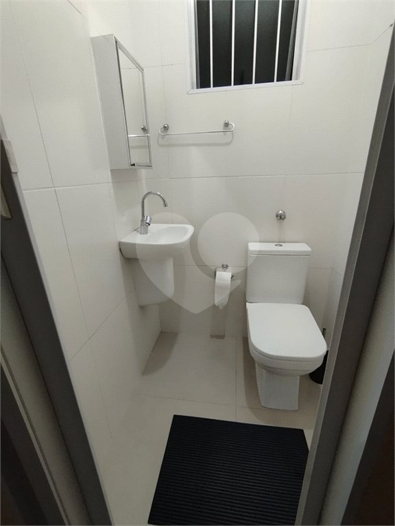 Casa à venda com 2 quartos no condomínio Casa Geminada, São Paulo - SP