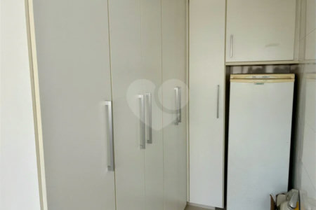 Apartamento de 130m2 à venda com 3 dormitórios e 2 vagas no Campo Belo